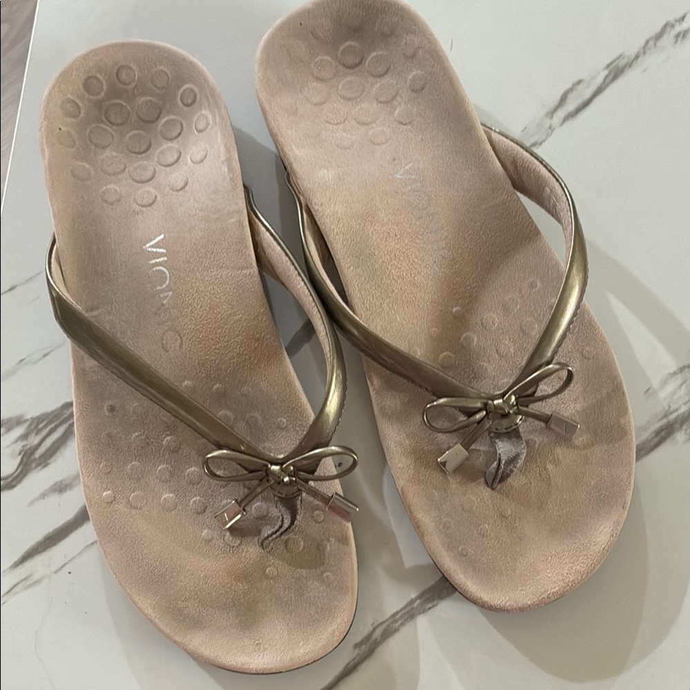 Vionic Gold and Tan Sandals with Metallic Finish